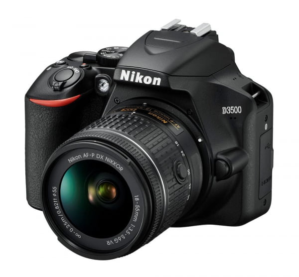 Nikon-D3500_AFP_18_55_VR_front_side